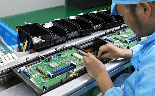 飛騰主板和龍芯主板的區(qū)別？有什么作用？